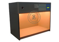 Cabinet d'évaluation de couleur de source lumineuse de l'équipement d'essai de textile 5 pour des industries de l'imprimerie de textile/papier