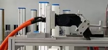 Machine de test de la force d'insertion et d'extraction du chargeur et du câble