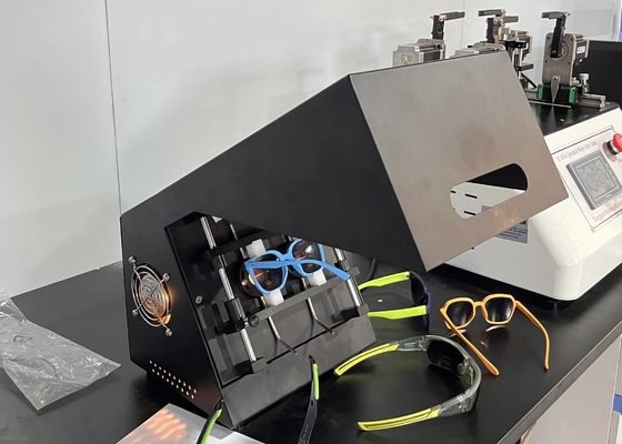 Testeur de position de l'axe de polarisation pour lunettes de soleil